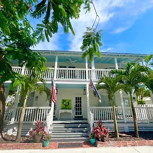 The Porch On Frances - Adults Exclusive Gasthof