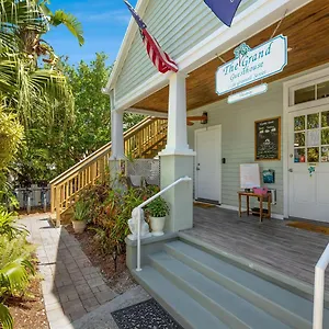 The Grand Bed & Breakfast