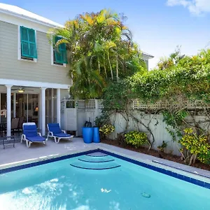 Tropical Dreaming By Avantstay 4 Blks To Private Pool Holiday home