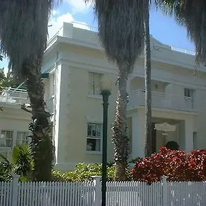 Weatherstation Circa 1911 Bed & Breakfast