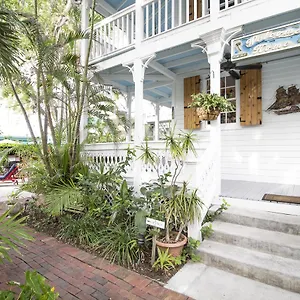 Harbor - Adults Only Bed and breakfast